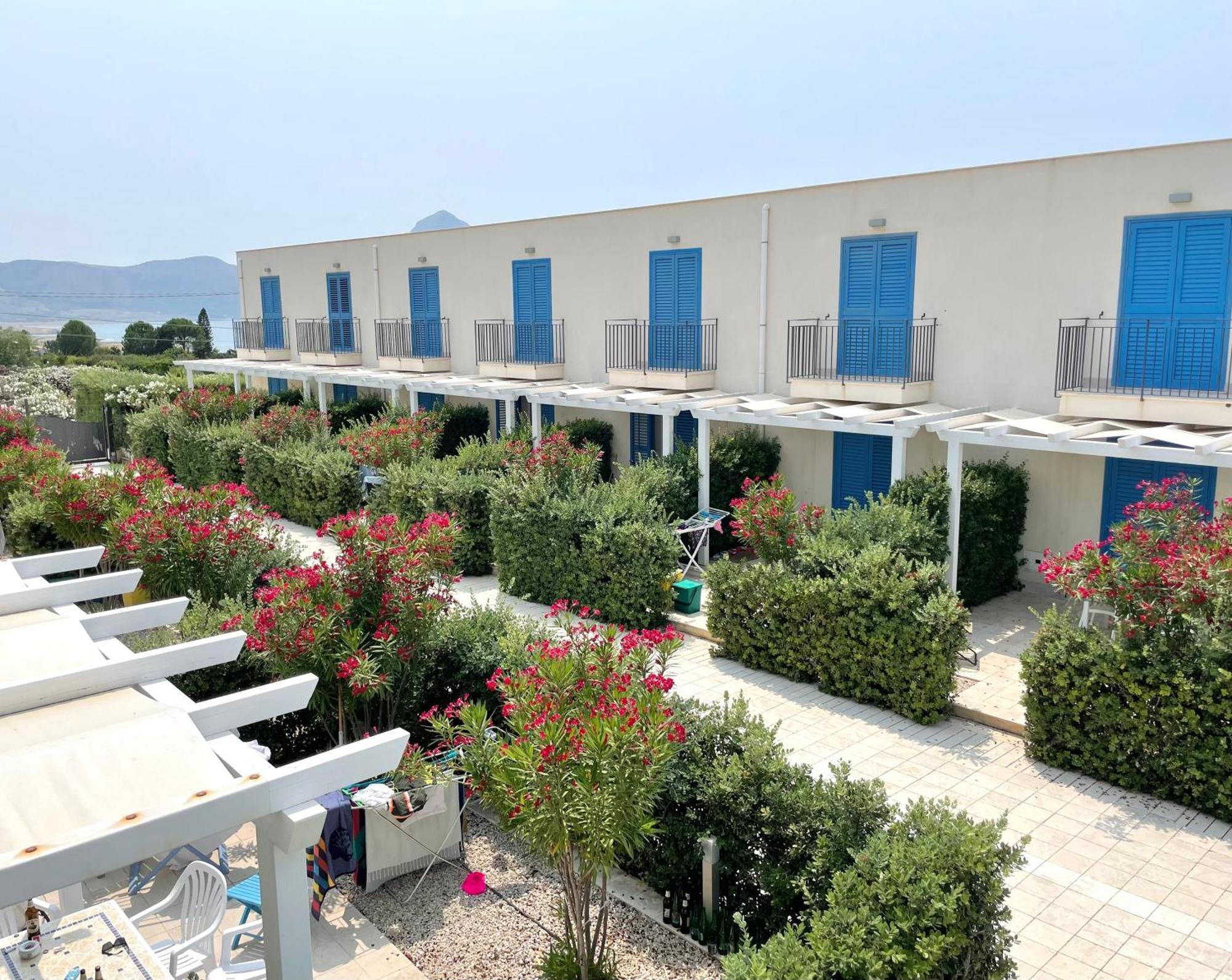 Cala Azzurra Macari Bed And Breakfast And Holidays House Eksteriør bilde
