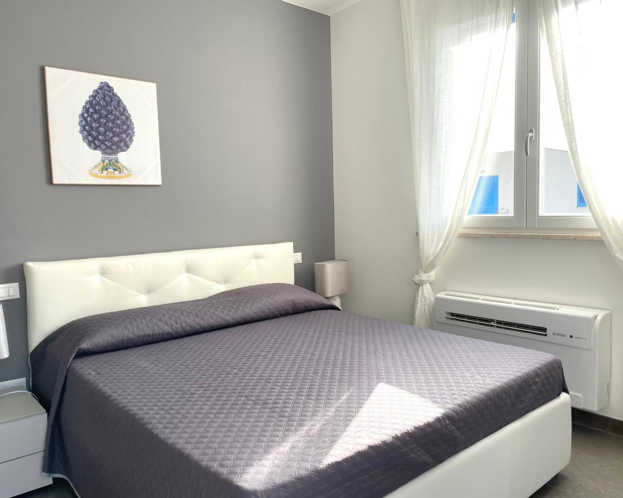 Cala Azzurra Macari Bed And Breakfast And Holidays House Eksteriør bilde