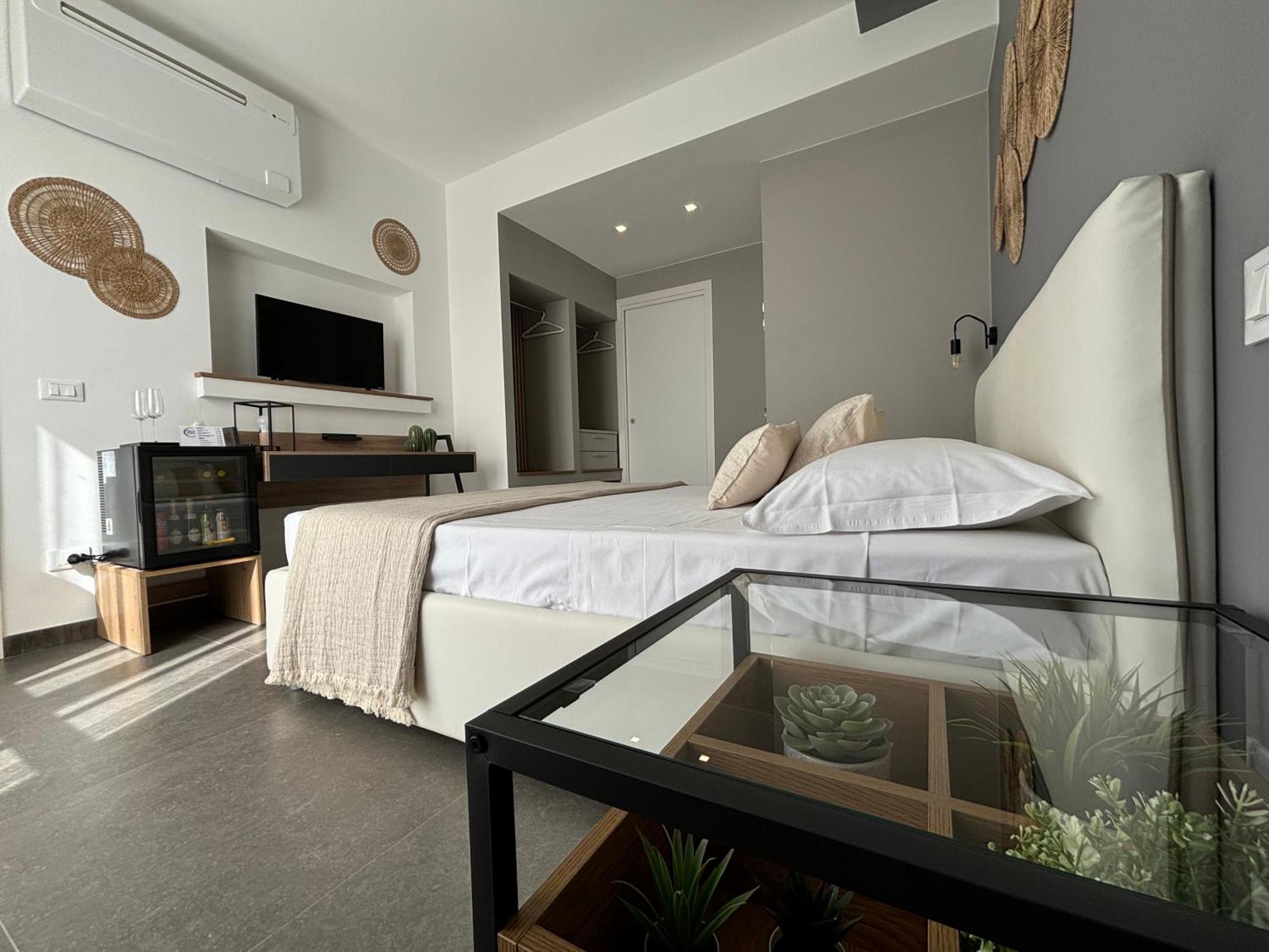 Cala Azzurra Macari Bed And Breakfast And Holidays House Rom bilde